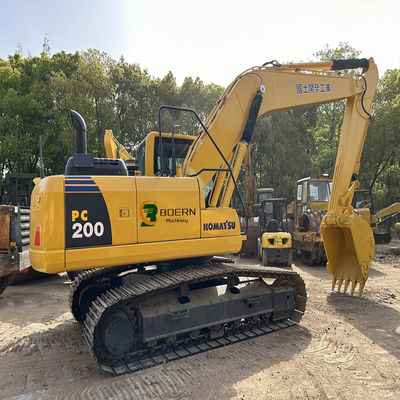 Digunakan Komatsu PC200-8 Crawler Excavator dari Jepang dengan Teknik Presisi