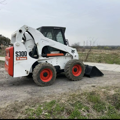 Turbo Diesel T7 Suspensi Superior Original Bobcat S300 Skid-Steer Loader 74HP